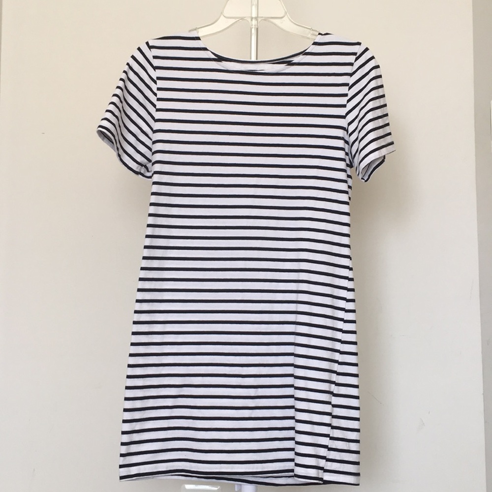 Stripe shift dress in B&W